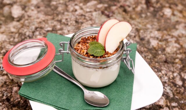glass jar, yogurt, dessert, apple, spoon, food, healthy, muesli, breakfast, healthy food, healthy breakfast, breakfast food, yogurt, yogurt, yogurt, yogurt, yogurt, apple, food, breakfast, breakfast, healthy food, healthy food