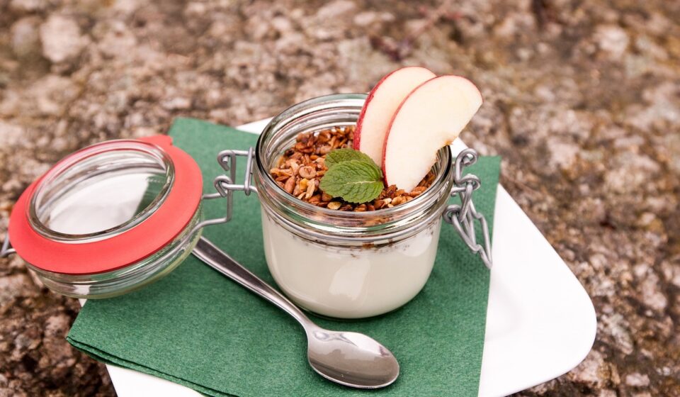 glass jar, yogurt, dessert, apple, spoon, food, healthy, muesli, breakfast, healthy food, healthy breakfast, breakfast food, yogurt, yogurt, yogurt, yogurt, yogurt, apple, food, breakfast, breakfast, healthy food, healthy food