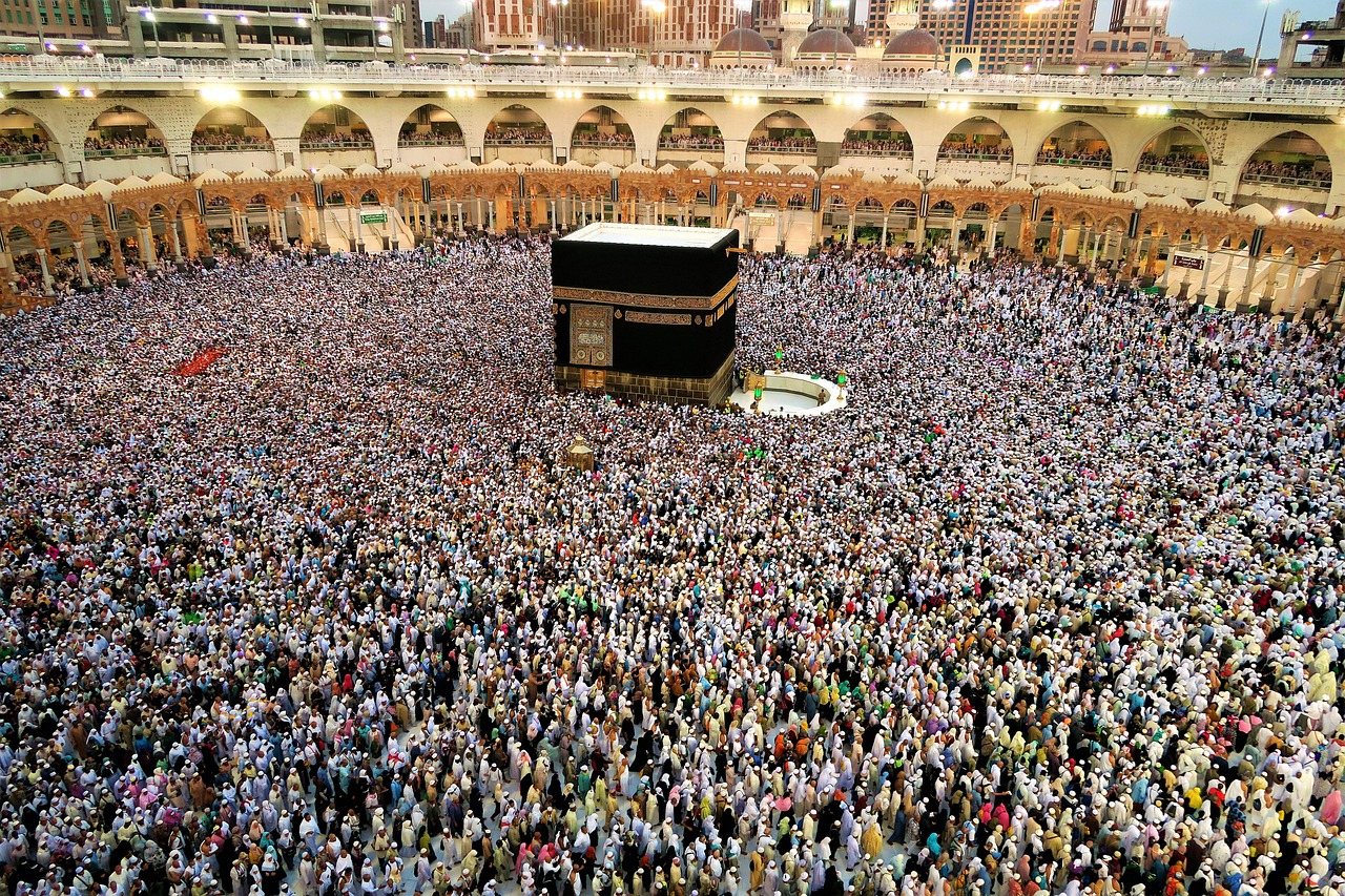 the pilgrim's guide, religion, islam, mecca, trip, city, the crowd, architecture, qibla, building, worship, tawaf, kaaba, cami, mosque, islam, islam, mecca, mecca, mecca, mecca, mecca, kaaba, kaaba, kaaba, mosque, mosque
