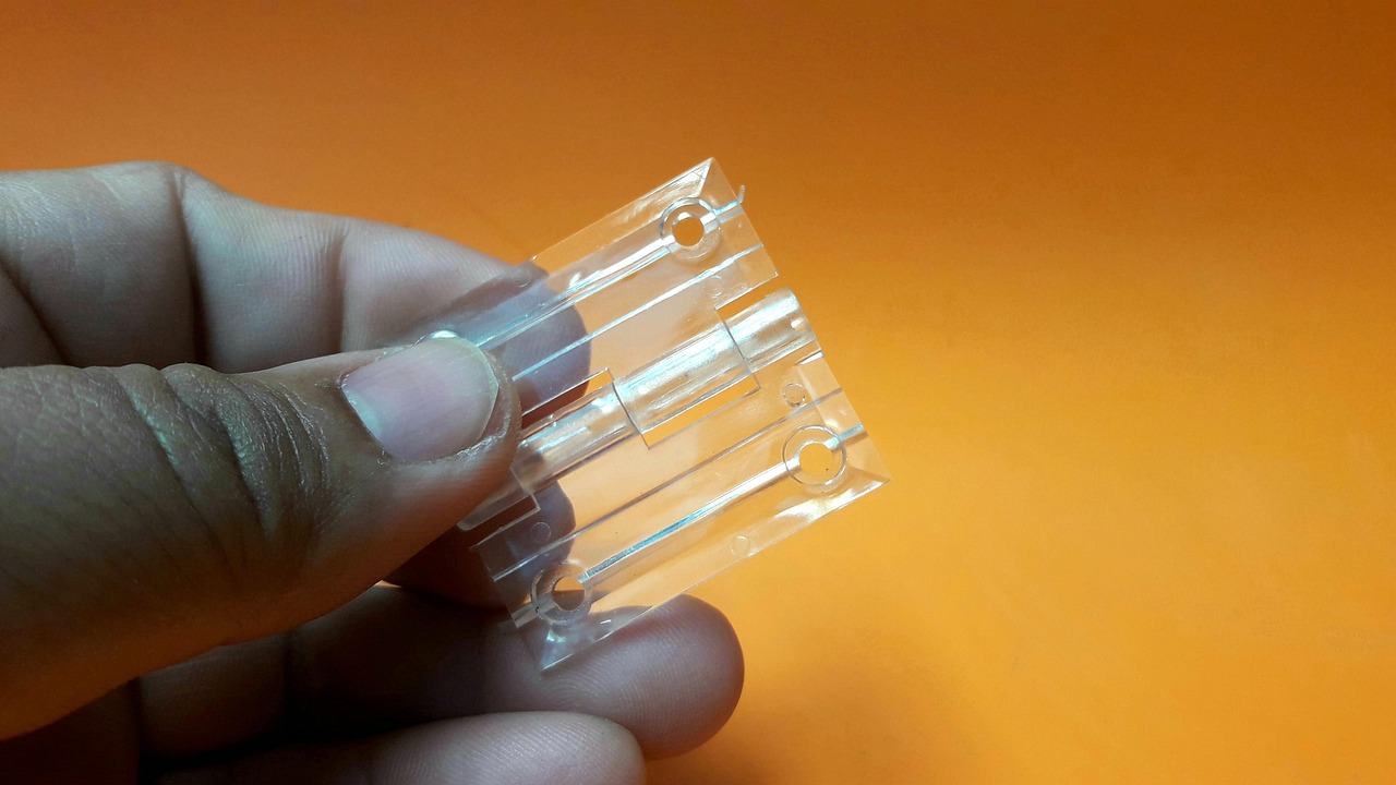 hinge, transparent, white, acrylic, crystal, art, bright, glass, decoration, diamond, decor, decorate, design, edinaldo this, decorative, while, high-quality polycarbonate, injection, fed, vaco formico, ptg, polyethylene, collage, an orange background, meadows
