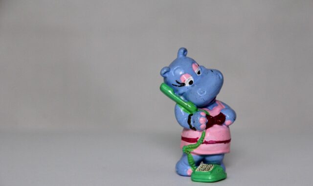 call center agent, telephone operator, operator, business, career, überraschungseifiguren, happy hippo