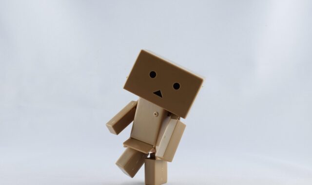 kartobot, mini yotsuba, deco, toy, yotsubato, toy figure, plastic, gift, amazon figure, figure, plastic figure, manga, cardboard box, corrugated cardboard, running, walk, cardboard box, cardboard box, cardboard box, cardboard box, cardboard box
