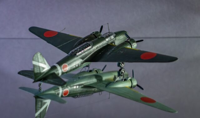 modelling, miniature, plastic, handcraft, hobby, military, historical, plane, bomber, propeller, 2, world war, japanese, air force, revell, mitsubishi, ki-21, sally, pacific war, mirrors, reflection