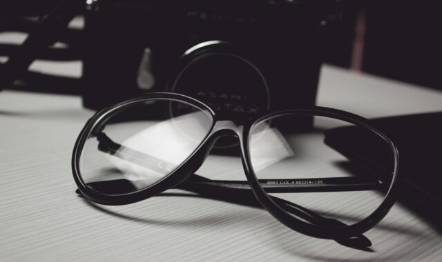 glasses, spectacles, eyewear, reading glasses, accessory, focus, monochrome, black and white, spectacles, spectacles, spectacles, spectacles, spectacles, eyewear, eyewear, focus, focus, focus