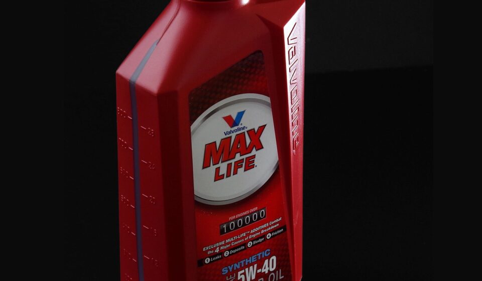 bottle, container, engine oil, liquid, storage, valvoline, plastic bottle, engine oil change, engine oil, engine oil, engine oil, engine oil, engine oil