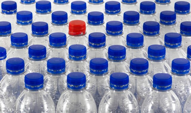 bottles, plastic, recycling, environmental pollution, garbage, trashbin, circuit, transparent, plastic waste, pollution, environmental protection, plastic bottles, lid, nature, closure, side by side, water, sparkling water, refreshment, to stand, screw cap, row