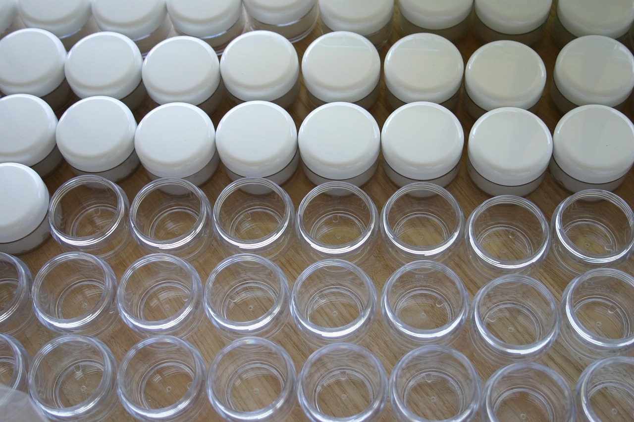 cosmetics, production, crucible, skin care, intobeauty, swiss, cream, serum, eye cream, day cream, night cream, peeling, lotion, gel, empty, sale, purchasing, product, maintenance, business, serum, serum, night cream, lotion, lotion, lotion, lotion, lotion